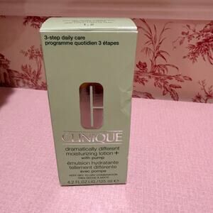 NEW Clinique Dramatically Different Moisturizing Lotion Pump Dry skin  4.2 oz